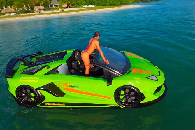 35 Minutes Clear Kayak Photoshoot in Montego Bay - Heat, Clothing, and Small Practical Details