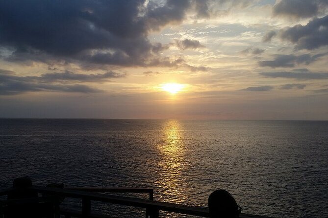4. Negril Full-Day Guided / Sunset Tours 7miles Beach Blue Hole & Ricks Café - What the private driver adds