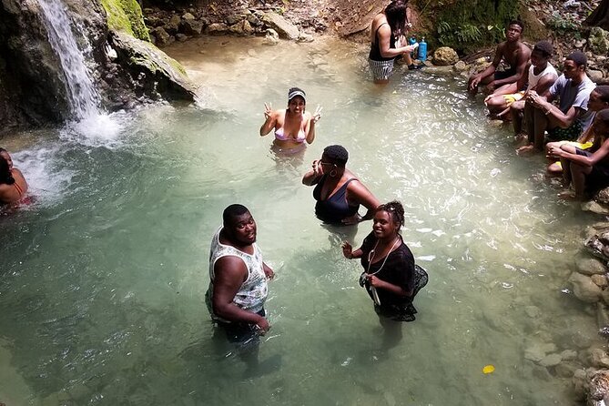 4. Negril Full-Day Guided / Sunset Tours 7miles Beach Blue Hole & Ricks Café - Who will get the most from this tour