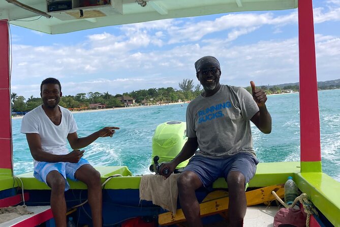 7 Miles Beach in Negril: Snorkeling, Boat Ride and Rick’s Cafe - What the guides add to the day