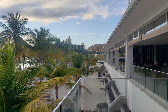 A "Private" Airport Transfer to any Resort in Montego Bay - The personal help that makes arrival easier