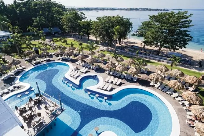 A "Private" Airport Transfer to any Resort in NEGRIL - Key points to know before booking