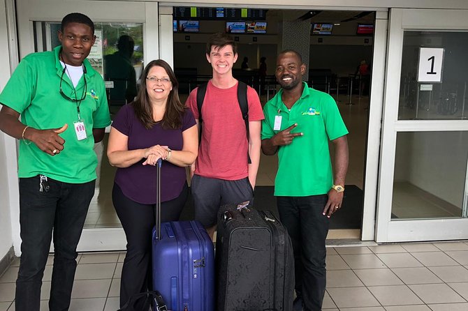 Airport MBJ Round Trip Transfer to Ocho Rios Airbnb Home, Resorts - Leon and the human side of the service