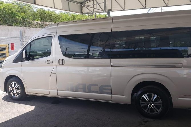 Airport Private Transfers from Montego Bay to Hilton Rose Hall - What private really means here