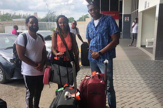 Airport Round transfer Excellence,Coral Springs,Paladium, Royaltan Blue Waters - Should you book this Montego Bay transfer?