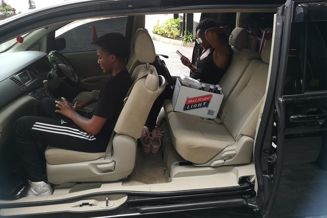 Airport Transfer MBJ Montego Bay to Kingston - Music, conversation, and a more personal ride