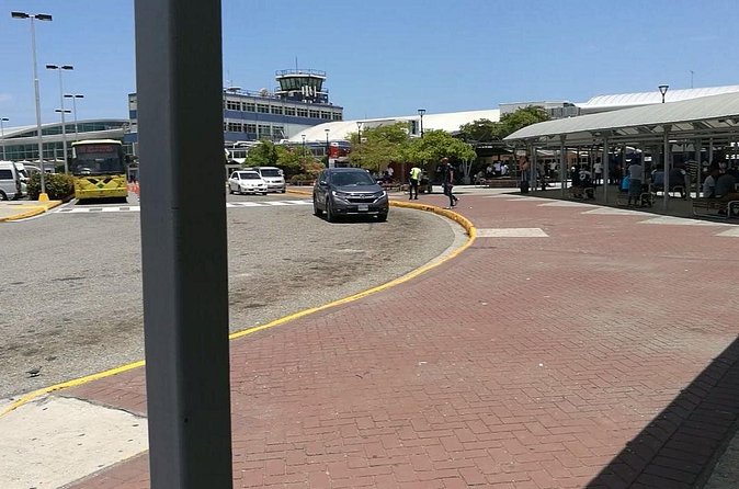 Airport Transfer MBJ Montego Bay to Kingston - Who gets the best value from $150 per person