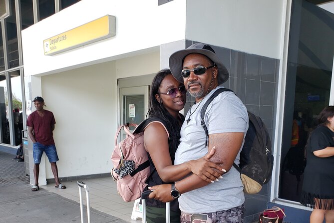 Airport Transfer Montego Bay: Riu Montego / Reggae / Palace - Safety and comfort for solo arrivals