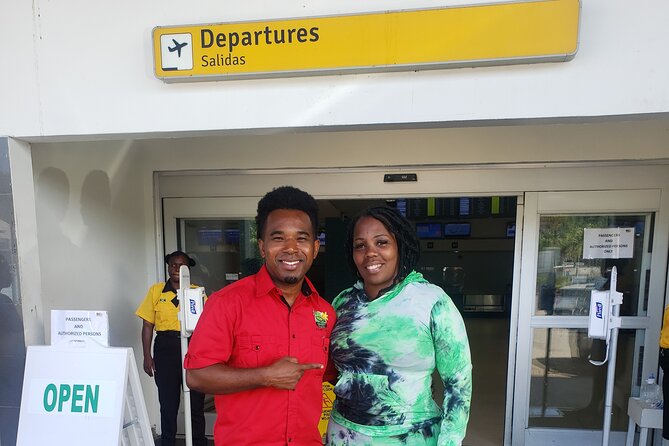 Airport Transfer Montego Bay: Riu Montego / Reggae / Palace - Who should book this transfer?