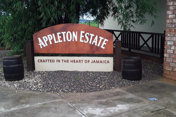 Appleton Estate Rum Private Tour - Ten rum samples, with a bottle for the road