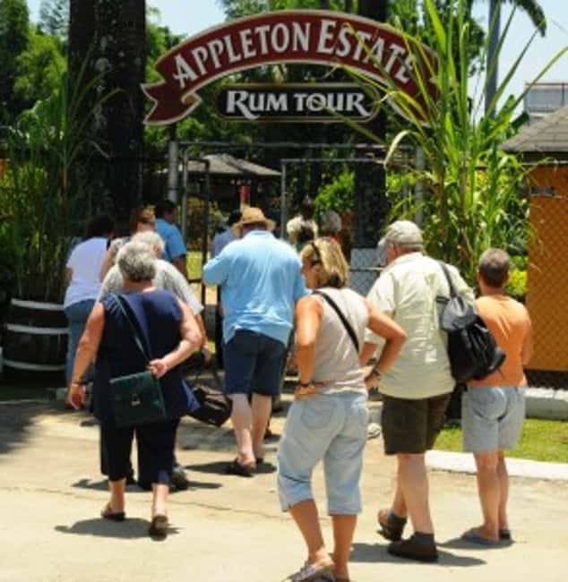 Appleton Estate Rum Tour: Full Day from Montego Bay - Arriving at Appleton Estate
