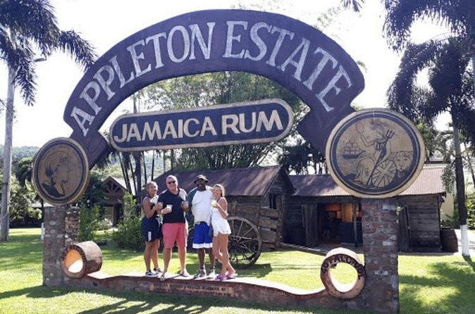 Appleton Estate Rum, YS Falls, Black River Safari / Floyd's Pelican Bar Tour - Black River Safari: A slower look at the South Coast