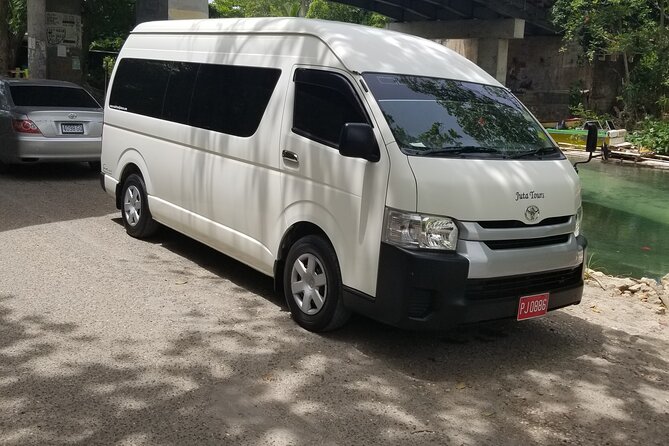 Bahia Principe Grand Jamaica Private Airport transfer - Key points to know before booking