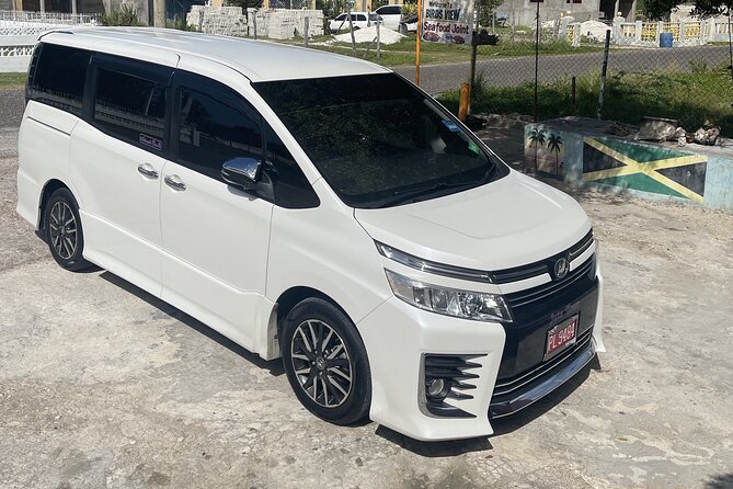 Bahia Principe Grand Jamaica Private Airport transfer - Who will get the most from this transfer