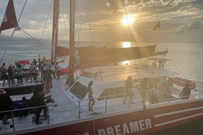 Bamboo Rafting, Catamaran Party Cruise and Ricks Cafe - What the private vehicle adds