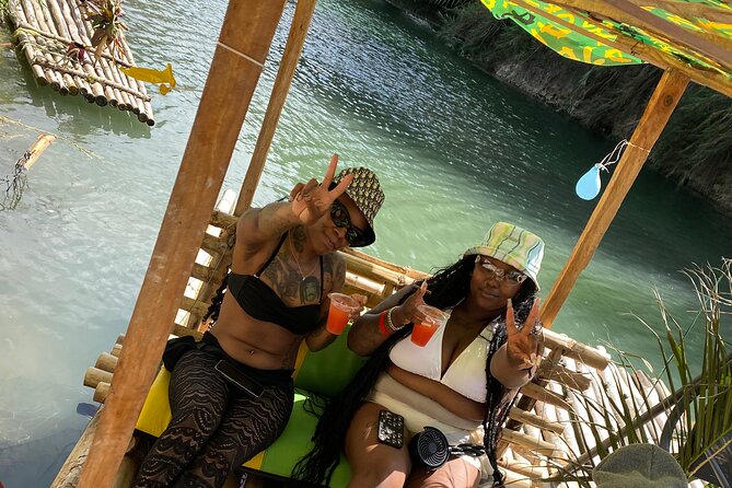Bamboo Rafting Montego Bay - The river ride and the short rafting section