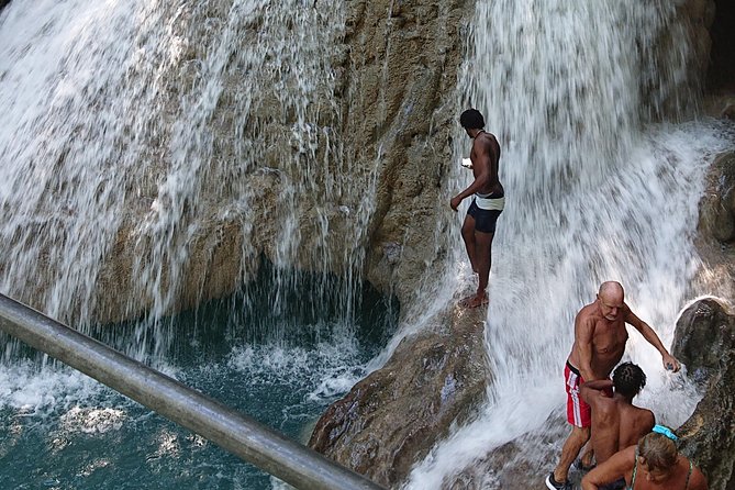 Blue Hole Admission Fee Ticket - Is $24.50 a Fair Price?