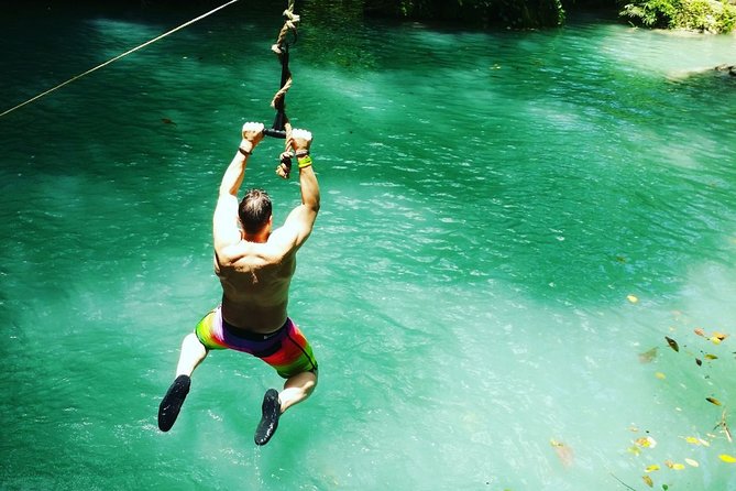 Blue Hole Adventure from Falmouth - Bamboo Blu beach and the final change of pace
