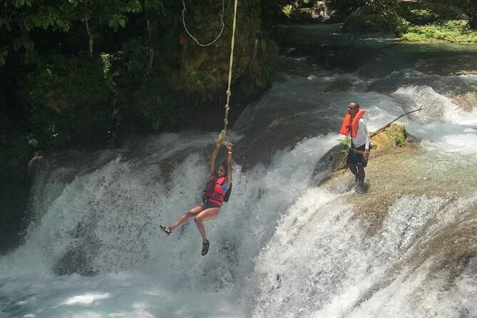 Blue Hole and Dunn's River Adventurous and hiking waterfalls from Ocho Rios - Timing, pickup, and what to plan for