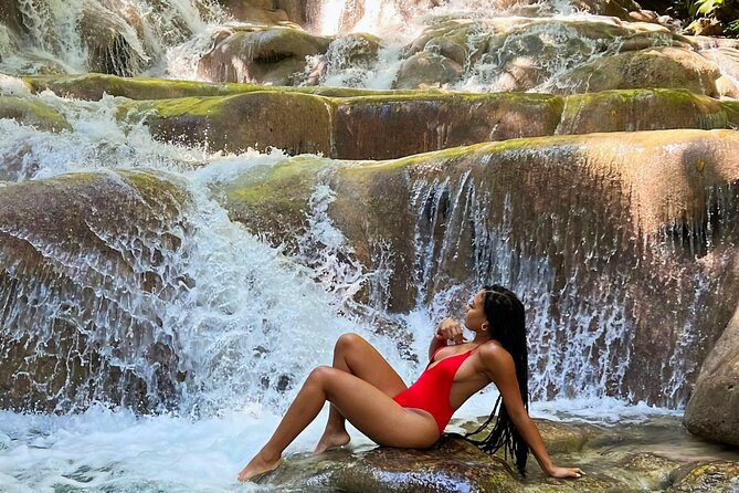 Blue Hole and Dunn's River Falls Ocho rios - The Blue Hole: Pools, Rope Swings, and River Rocks
