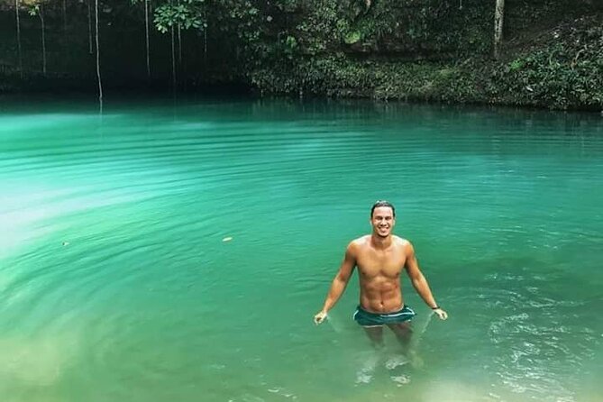 Blue Hole and Dunn’s River Falls Tour with Lunch and Cocktails at Reggae Hill - Key points at a glance