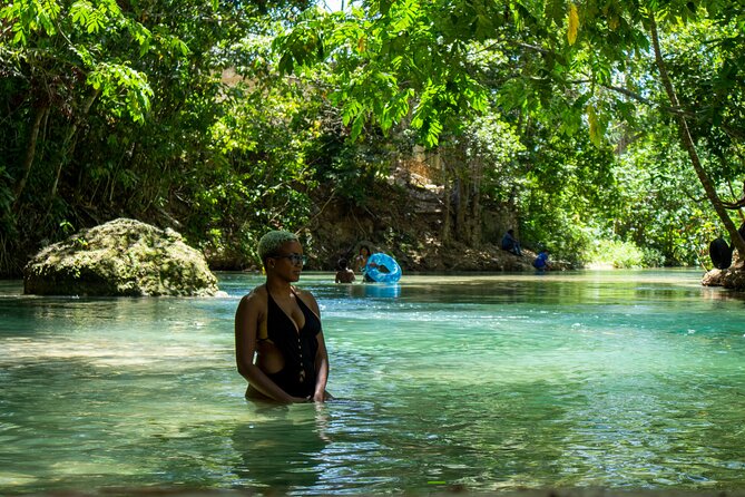 Blue Hole and Dunn’s River Falls Tour with Lunch and Cocktails at Reggae Hill - The bus ride can shape your whole day
