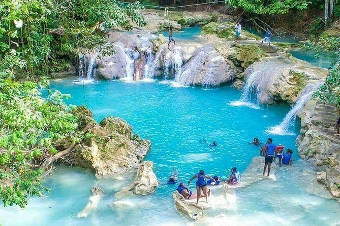 Blue Hole And Horseback riding - What Meka and the driving team add