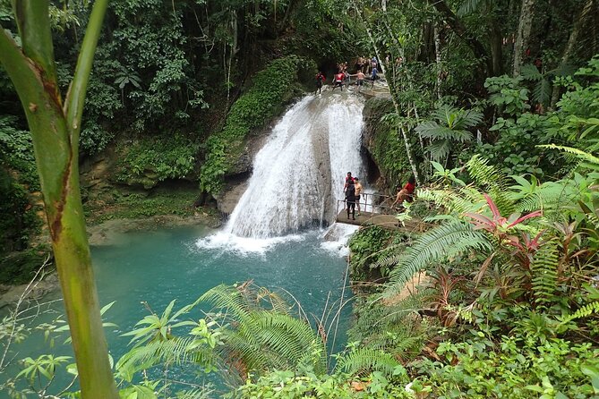 Blue Hole and River Tubing Combo Tour from Ocho Rios - The booking decision