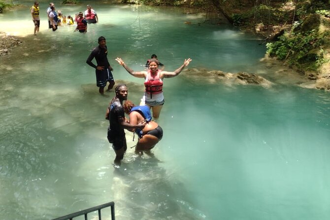 Blue Hole and Shopping in Ocho Rios Jamaica - Who will enjoy this short Jamaican outing?