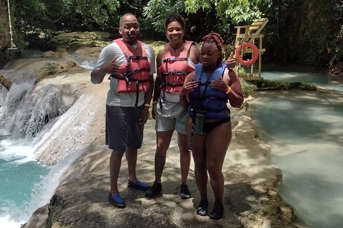 Blue Hole and Shopping in Ocho Rios Jamaica - What to bring and what to clarify