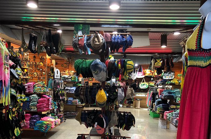 Blue Hole and Souvenir Shopping Ocho Rios (Transportation Only) - Pickup from Riu Ocho Rios