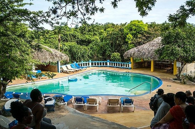 Blue Hole Mineral Spring and Rick's Cafe - How the two stops work together