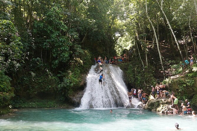 Blue Hole Ocho Rios - What happens during the three-hour visit