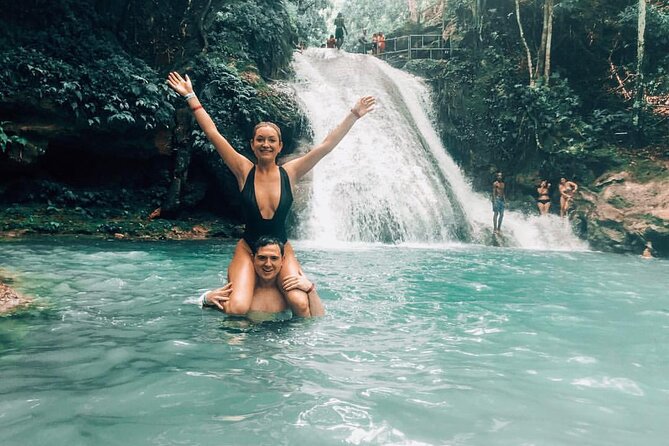 Blue Hole Ocho Rios - Why the private group option matters