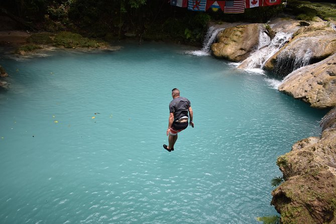 Blue Hole plus Secret Falls & Dunn's River Falls from Grand Palladium - The short sightseeing stops along the way
