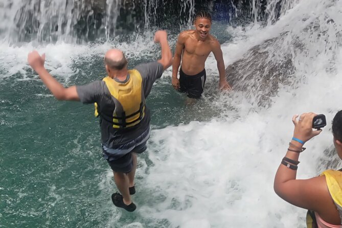 Blue Hole, River Tubing, and Horse Ride with Swim Ocho Rios - What the $150 price really covers
