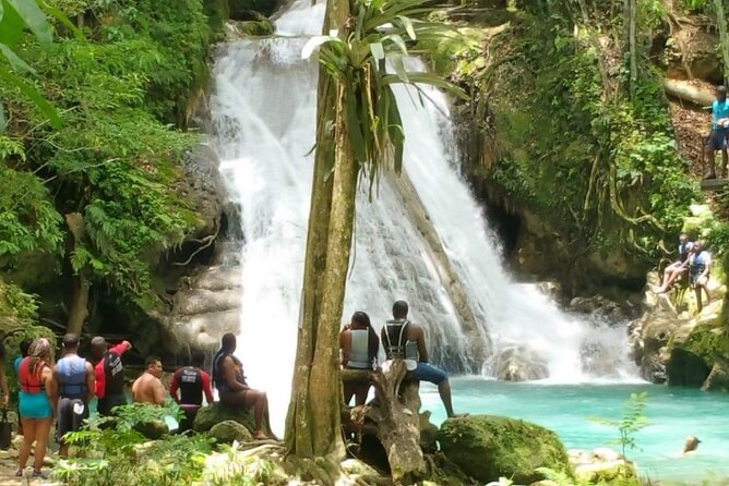 Blue Hole/Secert falls and Dunns River Combo Tour - Blue Hole and Secret Falls: the wetter, freer stop