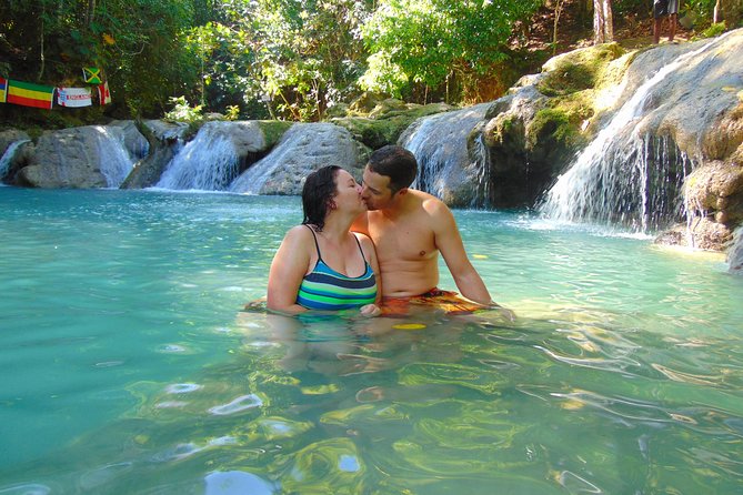 Blue Hole & Secret Falls Day Trip plus Shopping from Runaway Bay - Who should book this outing?