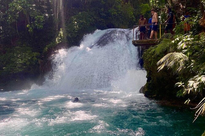 Blue Hole & Secret Waterfalls Tour from Falmouth Cruise Ships - Why a private vehicle changes the day
