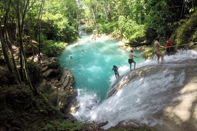 Blue Hole Waterfall Tour from Montego Bay - What the private format really adds