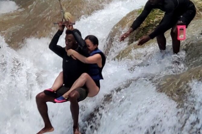 Bluehole and Bamboo Rafting from Montego Bay - A full day from Montego Bay to the north coast