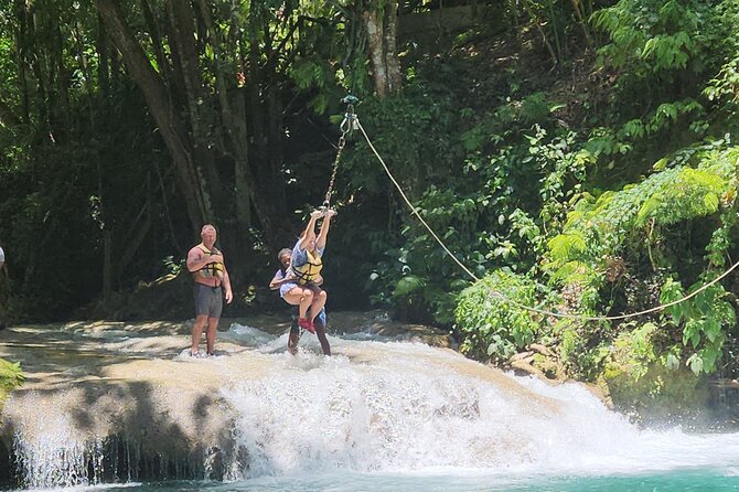 Bluehole and Bamboo Rafting from Montego Bay - Ocho Rios and the local side of the day