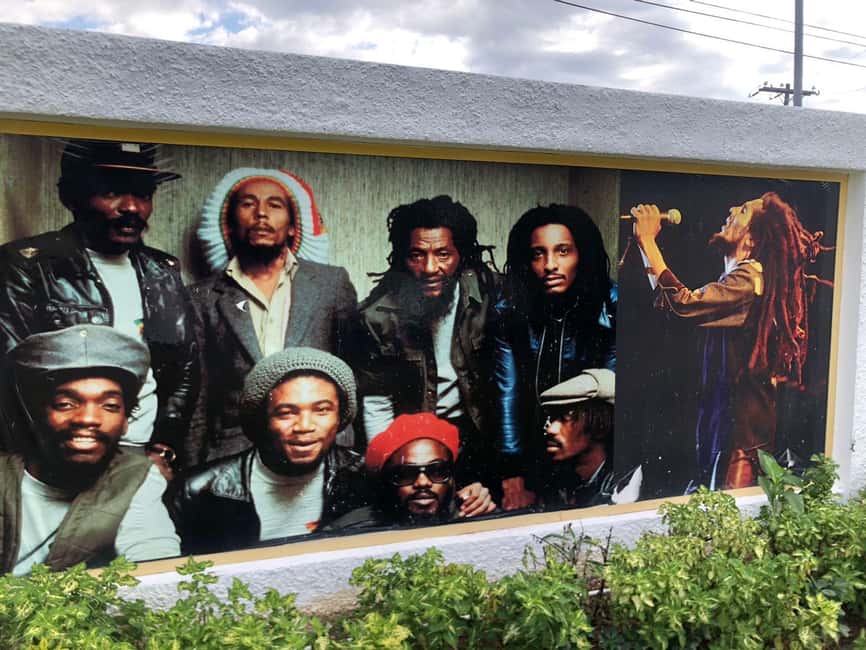 Bob marley 9 Miles & Dunns River Tour from Ocho Rios - Bob Marley’s Nine Mile Birthplace and Childhood Home