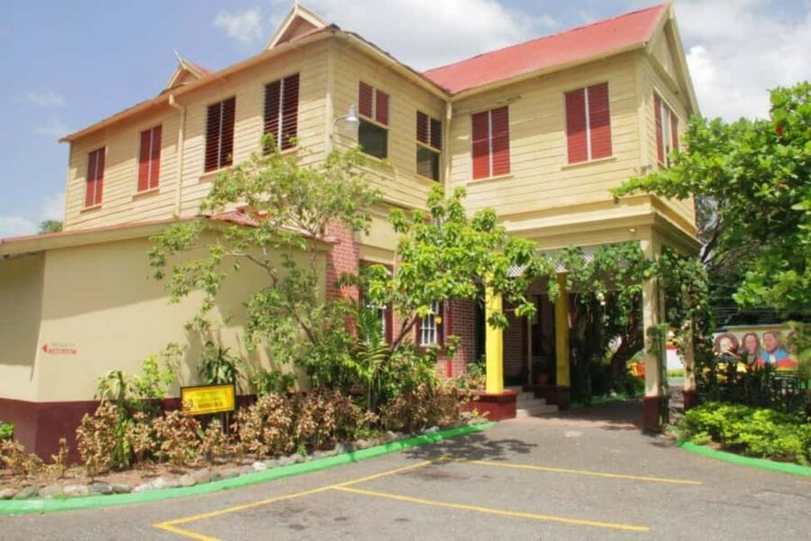 Bob Marley Guided City Tour - National Heroes Park and Jamaica’s public memory