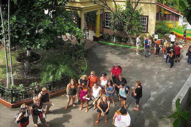 Bob Marley Museum Full Day Tour from Montego bay - What makes the guiding personal