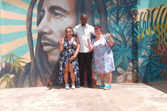 Bob Marley Nine Mile and Dunns River Combo from Ocho Rios - The road from Ocho Rios to Nine Mile