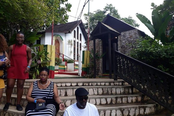 Bob Marley Nine Mile Tour - From Montego Bay - Why the Driver Matters on This Trip