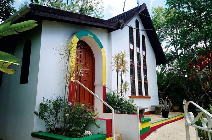 Bob Marley Nine Miles, sightseeing and local food and fruit stop - Booking, weather, and cancellation details