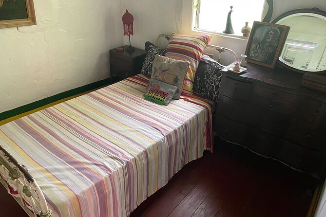 Bob Marley's Nine Mile Mausoleum Tour (Complimentary Rum Punch) - The mausoleum and Marley’s final resting place