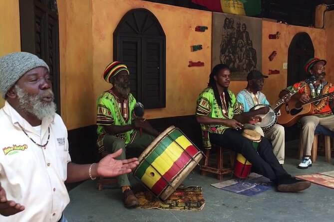 Bob Marley's Spirit of Reggae - The Nine Mile Experience - What the private format changes